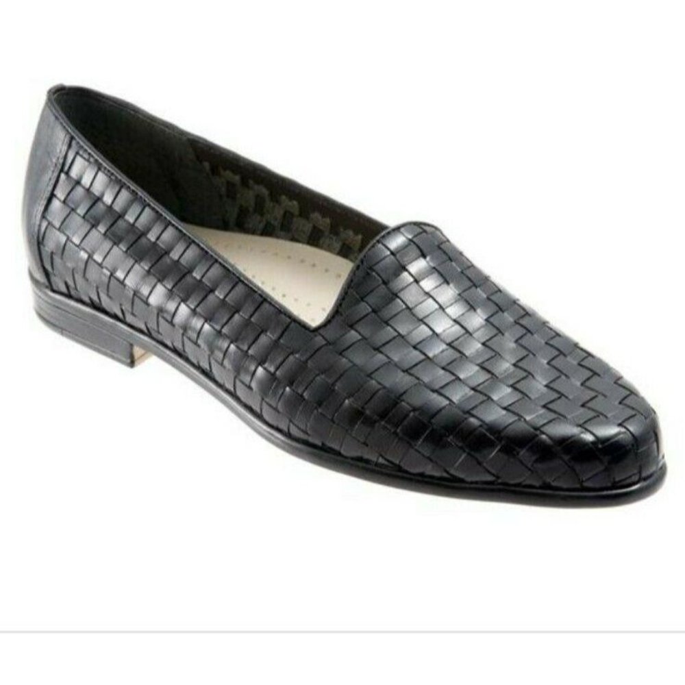 NEW Trotters Liz Loafers Women’s 9W Leather